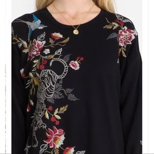 JOHNNY WAS ANZIA HI-LO PULLOVER SWEATSHIRT